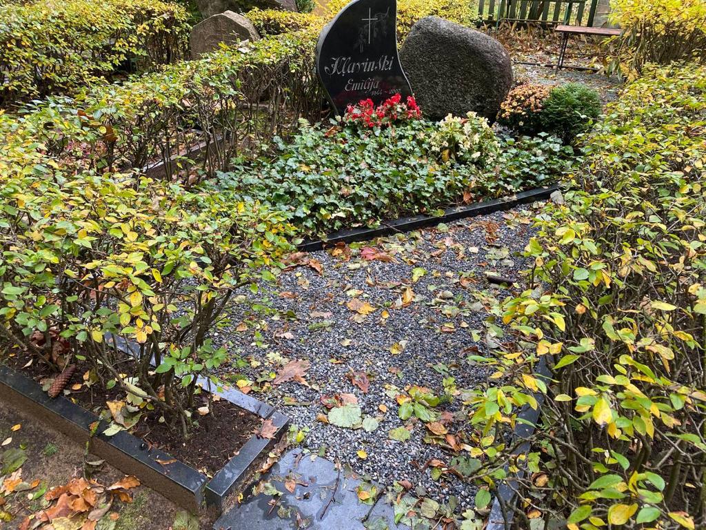 Grave before cleaning, Miķelis Cemetery, Riga, October 2023