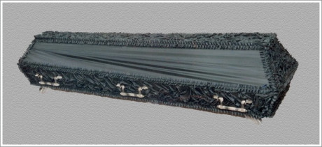 Tumši pelēks drapēts zārksDark gray draped coffin
