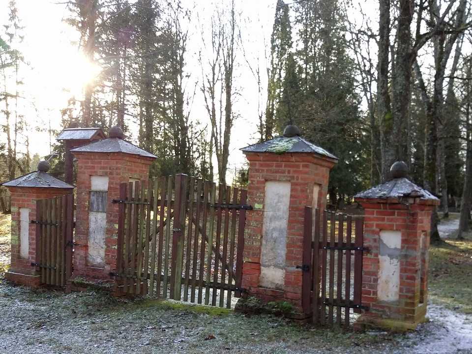 Kukšu kapsēta Галерея