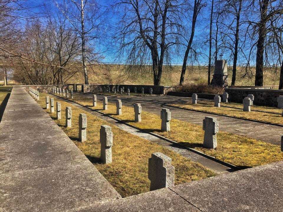 2.pasaules kara (vācu) brāļu kapsēta (autoceļa V13 mala)kapi Галерея