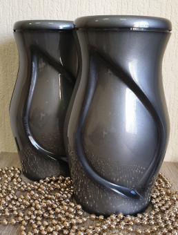 серые вазы.jpgGranite grave vase