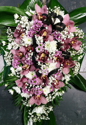 штраус с орхидеями.jpg - Заказать траурный букет online