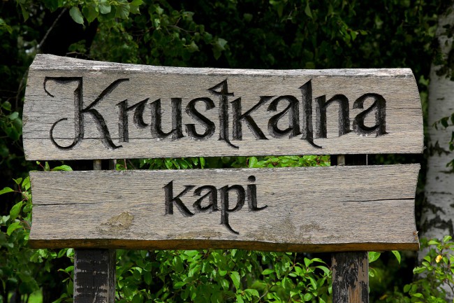 Krustakalna kapi Logo