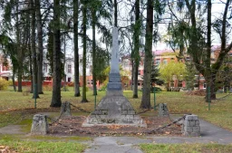 Jēkabpils, Brāļu kapi
