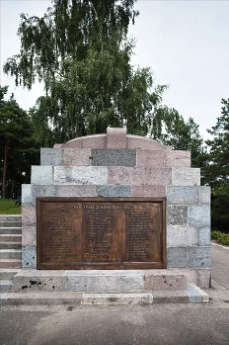 Sudrabkalniņš 