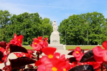 Piemineklis Jelgavas atbrīvotājiem „Lāčplēsis”