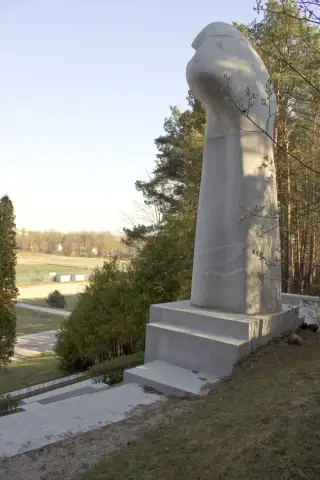 Tukums, Kalna kapi 