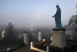 Sv. Marijas statuja