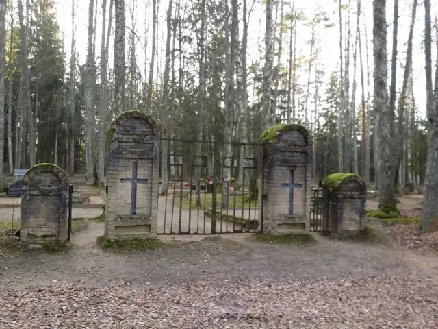 Kliģu kapsēta 