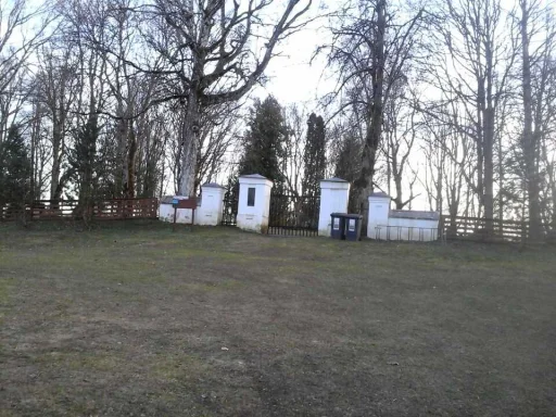 Kalētu kapi