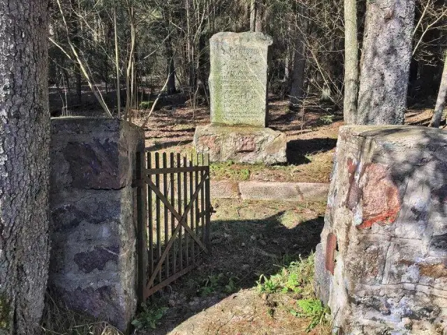 1.pasaules kara Somu karavīru brāļu kapi(Gailiņos) 