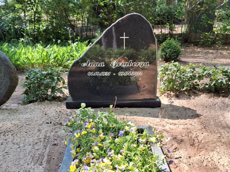 SKS Granit SIA SIA SKS GRANIT in Jelgava - Granite Gravestones and Grave Site Beautification