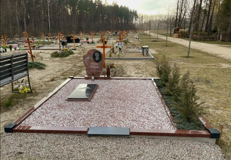 SKS Granit SIA SIA SKS GRANIT Jelgavā - granīta kapu pieminekļi un kapavietas labiekārtošana