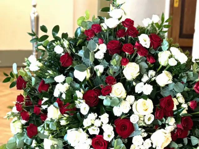Farewell Hall Decoration and Funeral Wreaths - in Riga