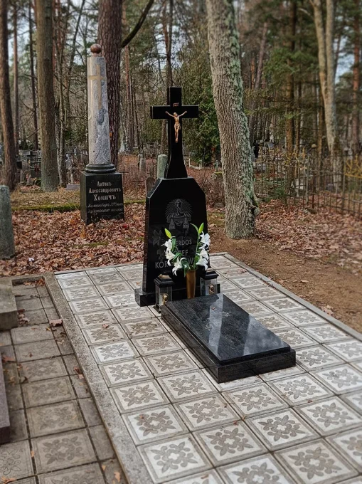 Daugavpils Katoļu kapsēta Daugavpils Catholic Cemetery (18. Novembra Street)