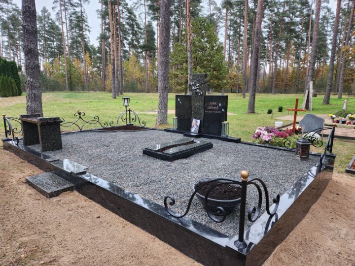 Apbedījuma vietas labiekārtošana