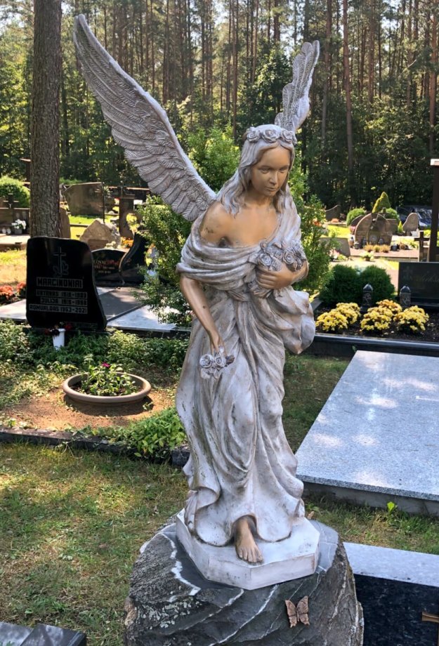 Statuja T37 200