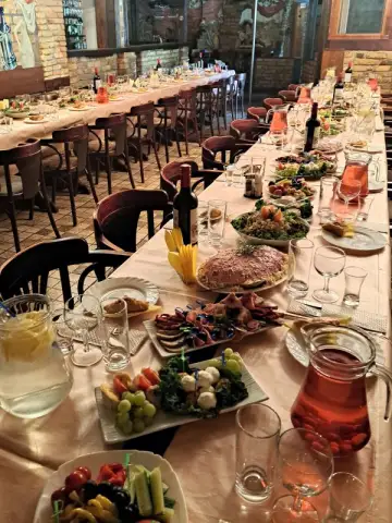 Bēru mielasta galds